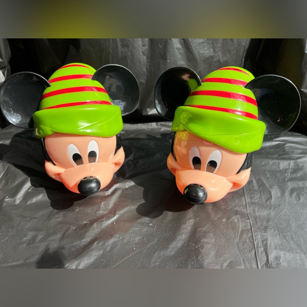 Disney Mickey Mouse Christmas Mug